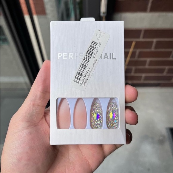 ‘Perfect Nail’ Press On Nails 💅🏼 - Picture 2 of 9